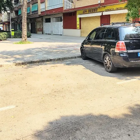 Luxury Sciences B * Valência