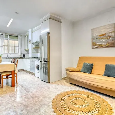 Casa Playa Arenas Con Terraza Apartment *