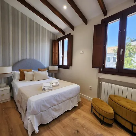 Md Barraques De Lluna *