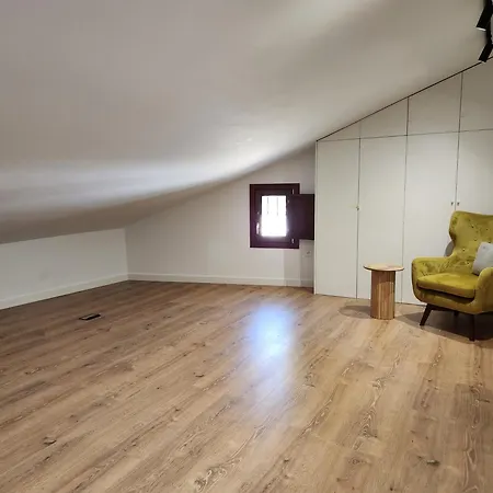 Md Barraques De Lluna Valência