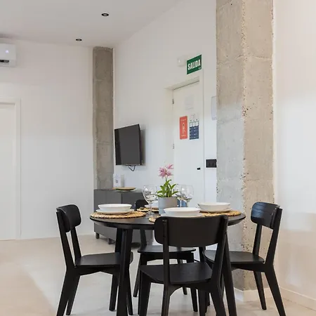 Florit Flats - The Maritim