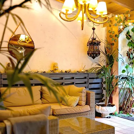 Portrait Boutique Villa Valenza