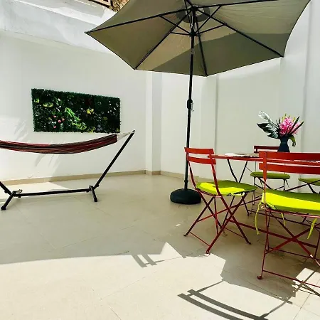 Planas 3 Designer Aparment With Terraza In Ruzafa Soho Валенсия