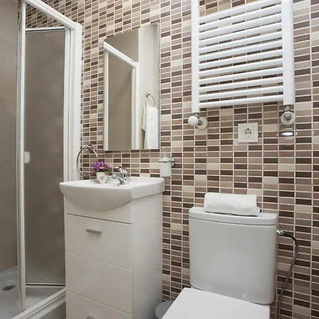 Singularstays Mar44 Terrace Apartman *