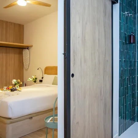 Nomad Haux Mestalla Apartment *