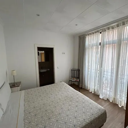 Balcon Al Mar 게스트하우스 4*