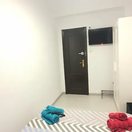 Privatunterkunft Centricas, Tranquilas Y Acogedoras De Matrimonio En Vivienda Compartida *