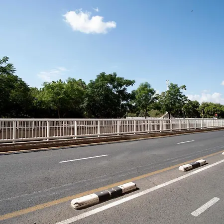 Apartament Crudo Un Loft Centrico De 50 M2 *