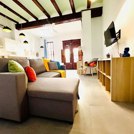Mediterranean Flat Next To The Historic Center * Valensiya