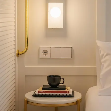 酒店 Mate Cosmo - Centre, 3*