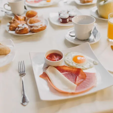 Ad Hoc Monumental 1881 3* Valencia