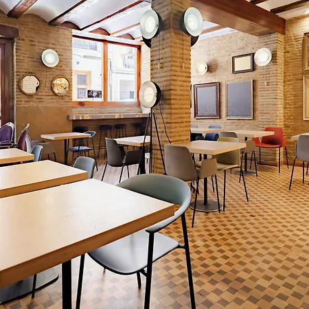 Ad Hoc Monumental 1881 3* Valencia