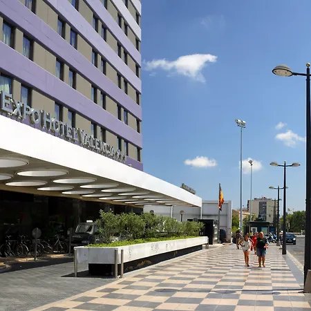 Отель Novotel Lavant Валенсия