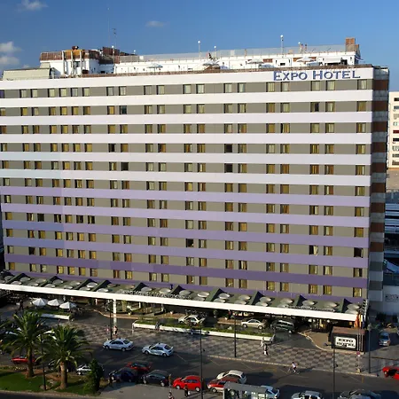 Novotel Lavant 酒店