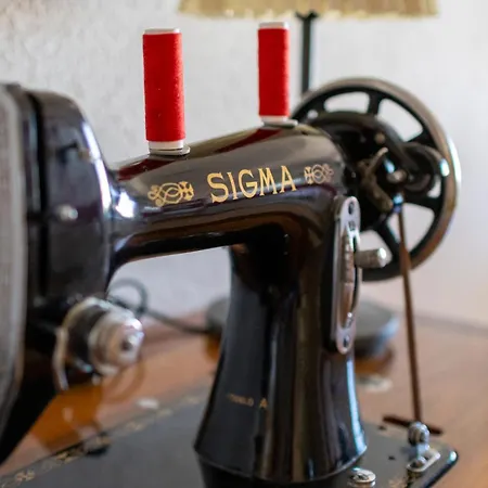 Luminoso. Comodo. Acogedor. Wifi. Junto A Ave