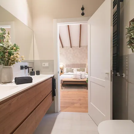 Md Barraques De Lluna فيلة فالنسيا