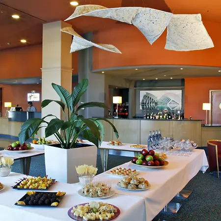 Hotel Express Ciudad De Ciencias By Ihg