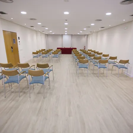 Express Ciudad De Ciencias By Ihg Valencia