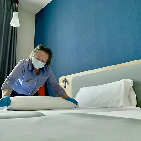 希恩希亚斯城智选假日酒店 瓦伦西亚