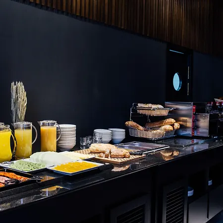 فندق مالكوم وباريت