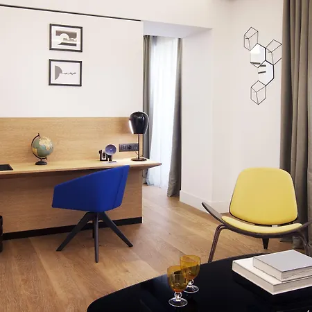 Otel One Shot Reina Victoria 4*