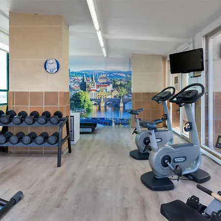 Hotel Nh Center Valenza