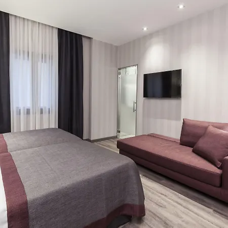 Catalonia Excelsior Hotel