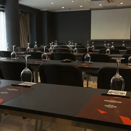 Hotel Conqueridor 4*