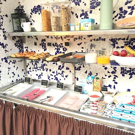 You&co. J. Botánico Boutique