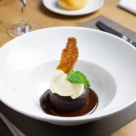 Eurostars Acteon فندق