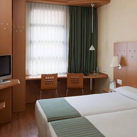 Nh Ciencias Hotel