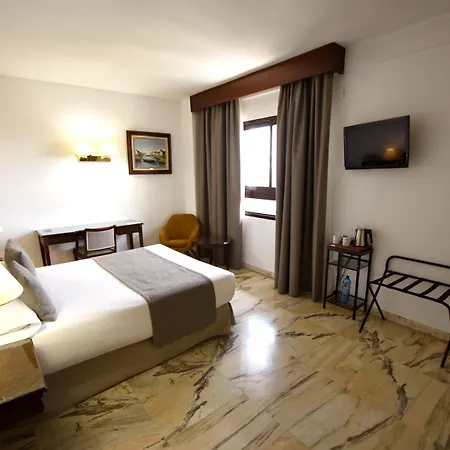 Turia Hotell
