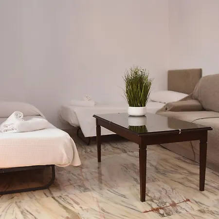 Turia Hotell 4*