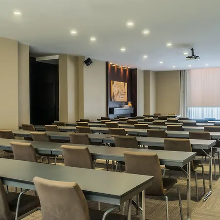 Hotel Ac By Marriott Valenza