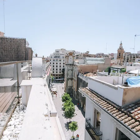 Petit Palace Plaza De La Reina מלון