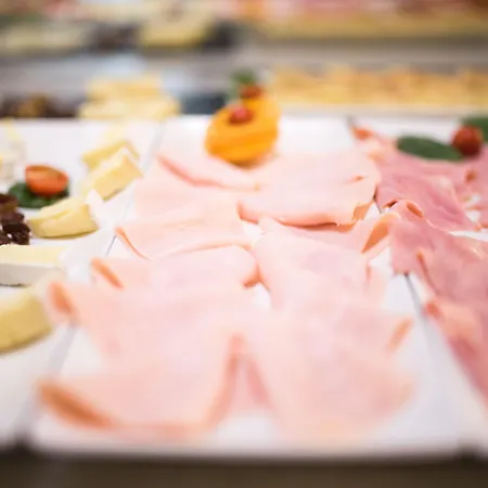 Petit Palace Plaza De La Reina Hotel 3*