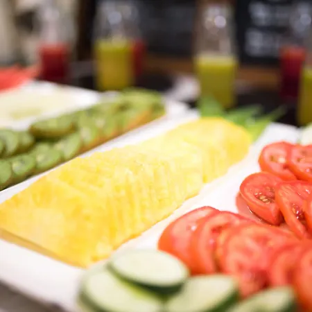 Petit Palace Plaza De La Reina