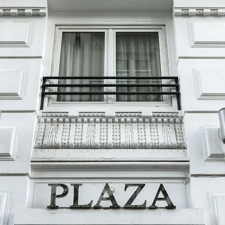 Отель Petit Palace Plaza De La Reina Валенсия