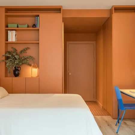 Kora Lluna 3* Valencia