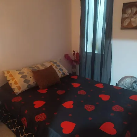 1 En Piso Compartido Familiar-valencia Centro Bed & Breakfast Valencia