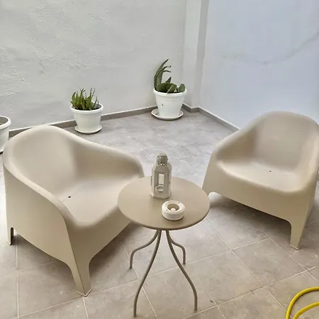 1 Amplia Y Exclusiva Vivienda Con Terraza Valencia