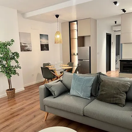 Artes 3- Private Sunny Terrace & 2 Baths Valencia