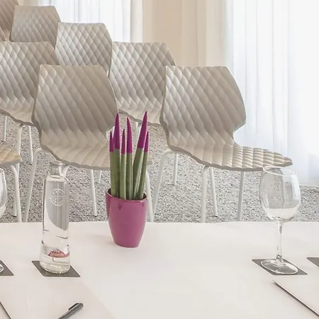 酒店 Rh Sorolla Centro 3*