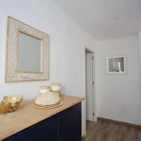 Invalencia Leones Flat 3 Bdrm バレンシア