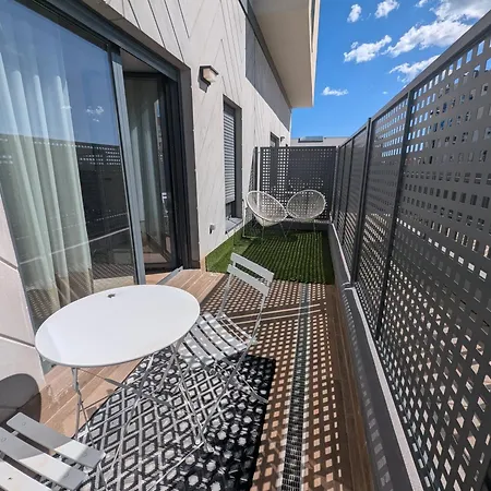 Port Corporate Living バレンシア