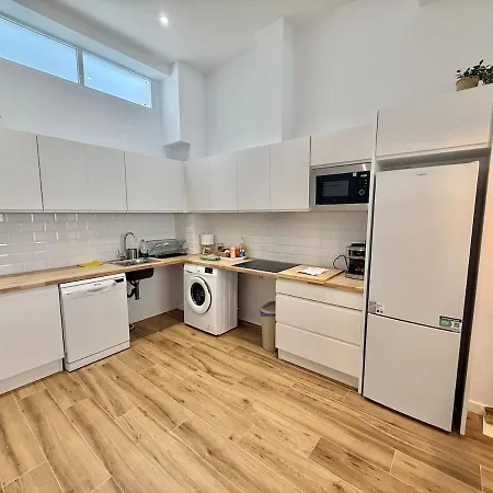 Lejlighed 1 Amplia Y Exclusiva Vivienda Con Terraza