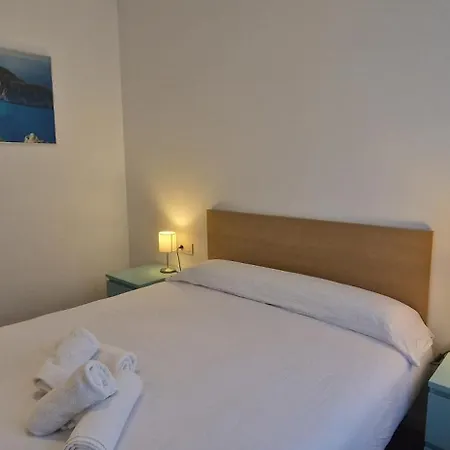 Apartment Arts 2 *