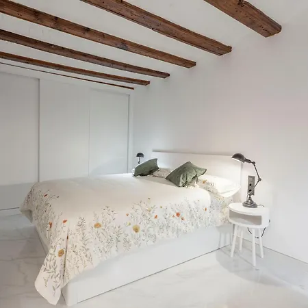 Flat Center Town Hall