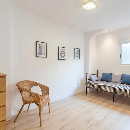 With Terrace In Extramurs * Валенсия