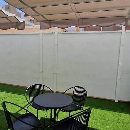 Arts 4 - Private Sunny Terrace & 2 Baths Apartament Walencja